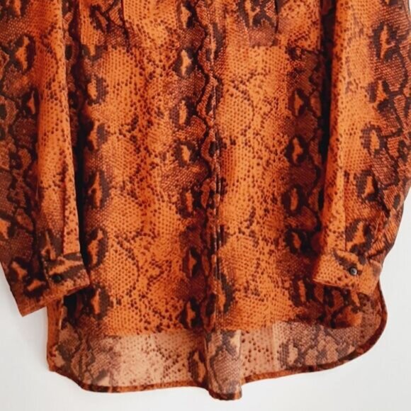 ONLY | Semi-Sheer Button Down Shirt Snake Print Sz 8 | Eur 40 Flawed - Picture 3 of 11